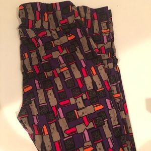 Lularoe TC lipstick leggings, worn once.